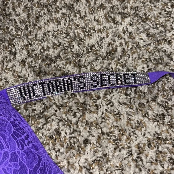 Purple Lace Victoria’s Secret Bra 36D - Picture 3 of 6